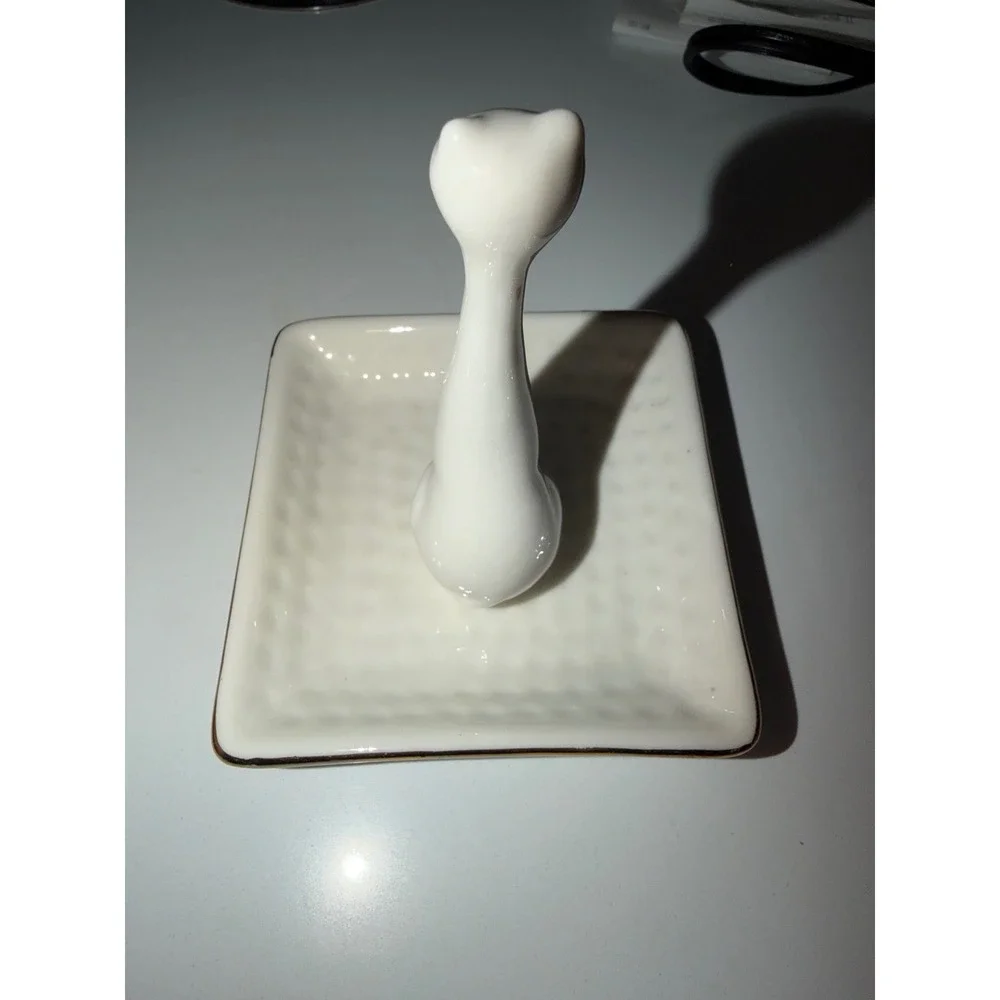White Ceramic Cat Ring Holder Dish Trinket Tray Jewelry Organizer